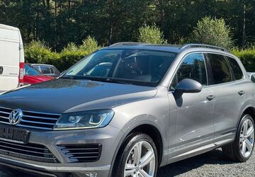 VW Touareg 224.048 km 17.500 &euro; St. Gangloff 07629