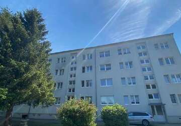 Wohnung Bad Köstritz - 1 Zimmer, 32 m&sup2;, 220&euro; | Angebot:27417123