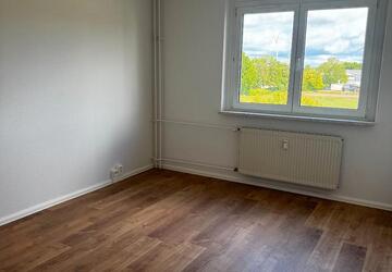 Wohnung Bad Sulza - 3 Zimmer, 73 m&sup2;, 438&euro; | Angebot:26648795