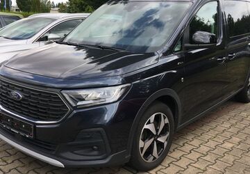 Ford Grand Tourneo 60.205 km 28.450 &euro; Triptis 07819