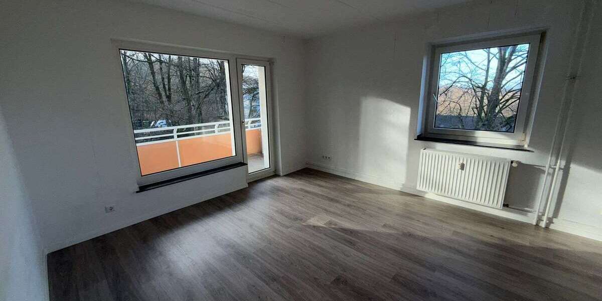 Etagenwohnung Naumburg (Saale) Bad Kösen - 2 Zimmer, 62 m&sup2;, 355&euro; | Angebot:26781647