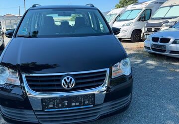 VW Touran 276.549 km 2.490 &euro; Apolda 99510